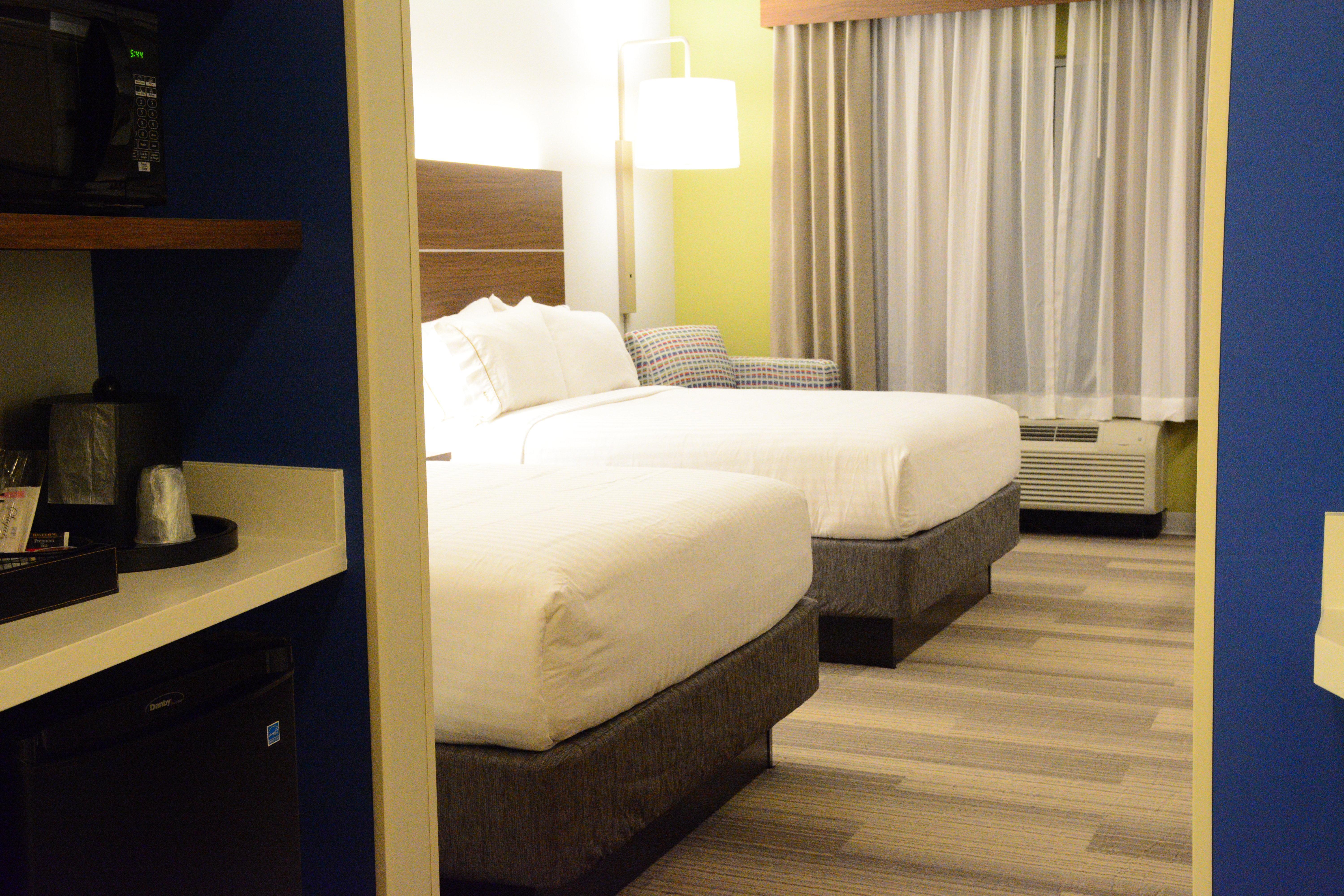 Holiday Inn Express & Suites Lexington Park California By Ihg Exteriör bild